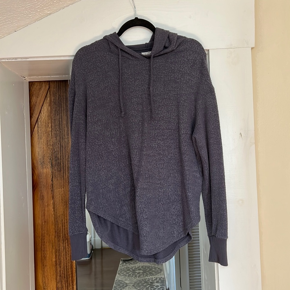 Hooded light sweatshirt